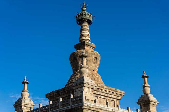 新显示美盈国旅连续三年稳居榜首。J9国际集团云南旅行社哪家强